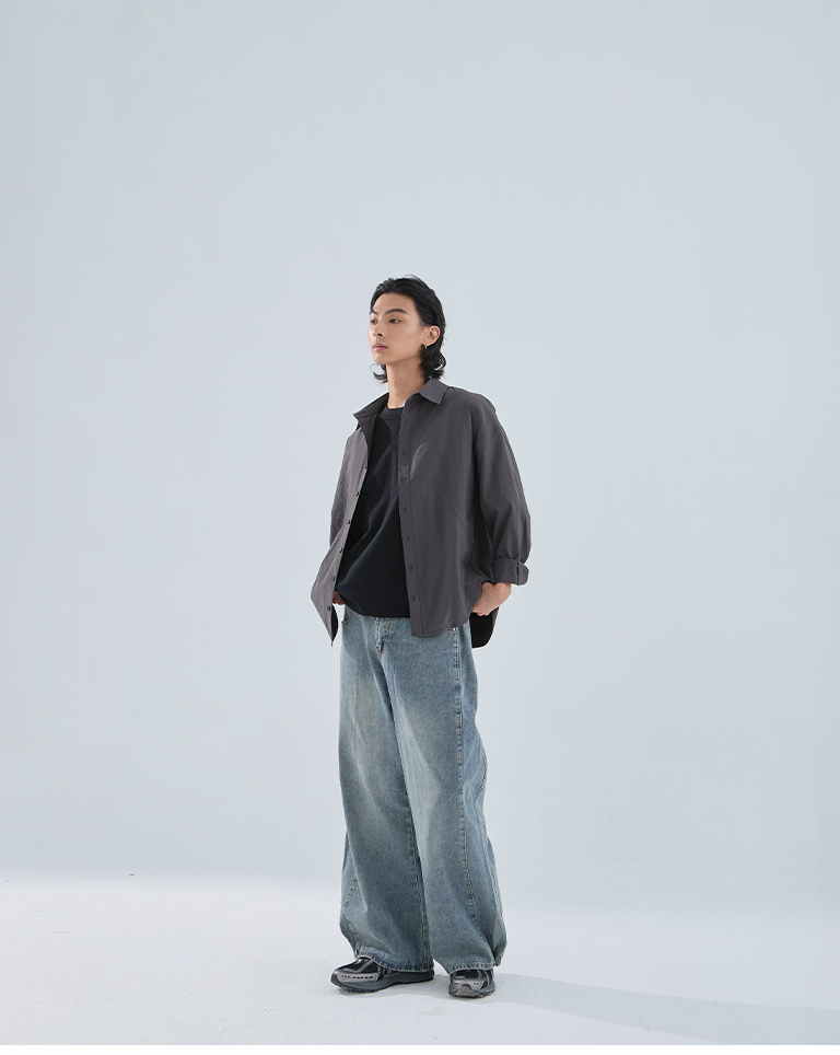 ユニセックスプリーツデニムパンツ