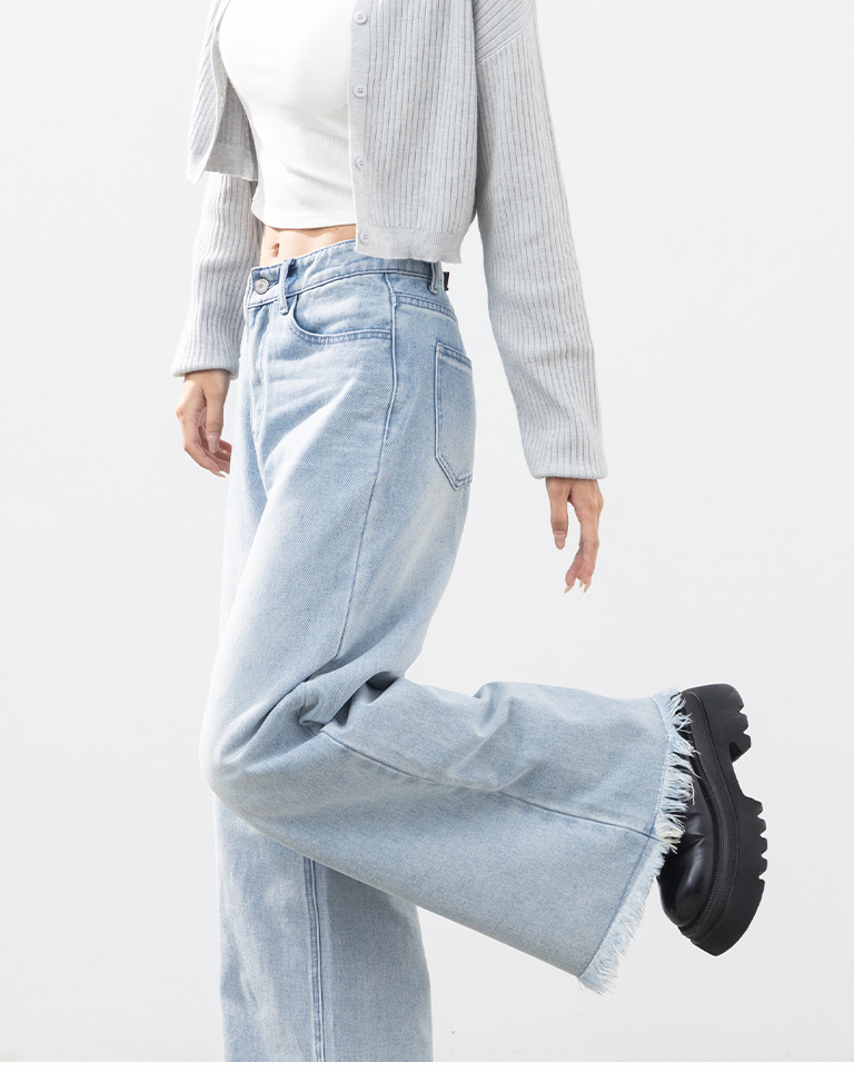 カットオフストレートデニムパンツ