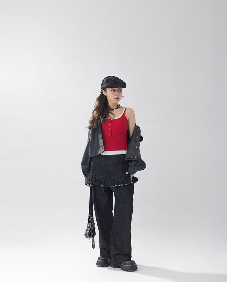 レイヤード風ストレートジーンズ