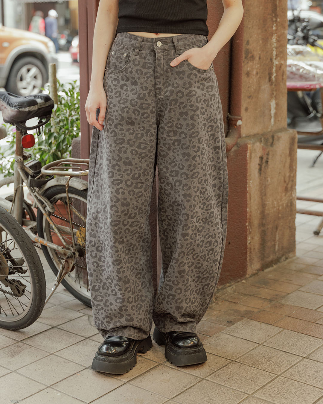 春2尚未收到---レオパード柄コクーンパンツ