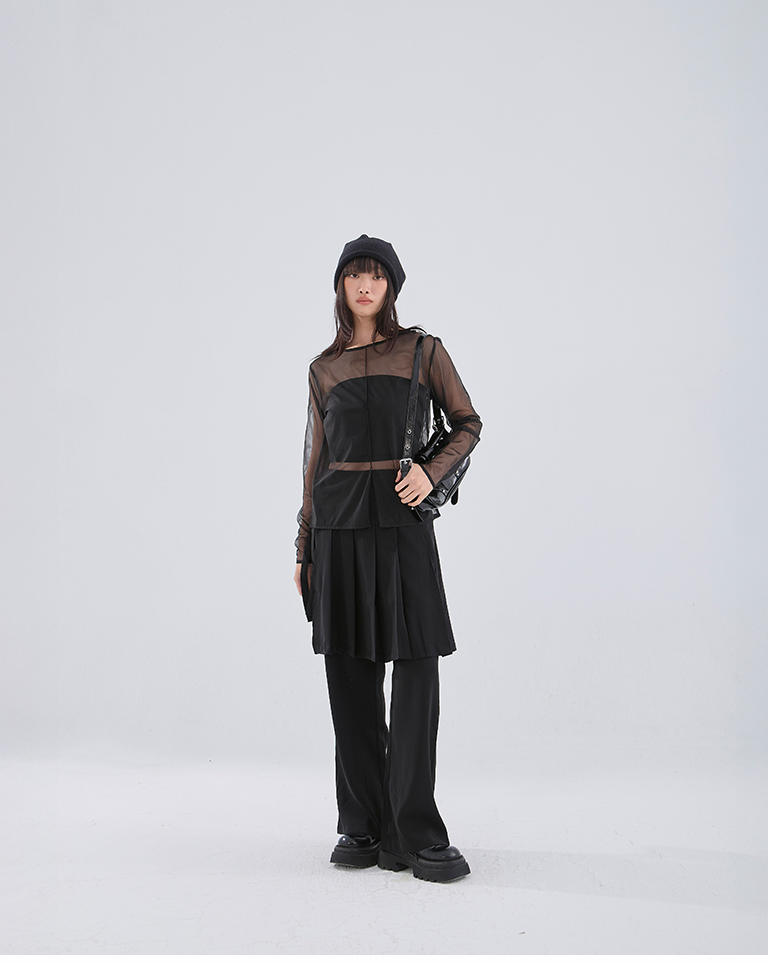 プリーツスカートーピーススラックス  2色展開