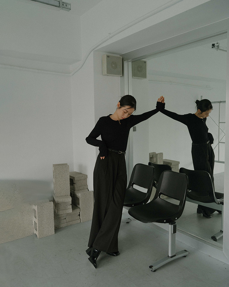 ベルト付きワイドスラックス ブラック