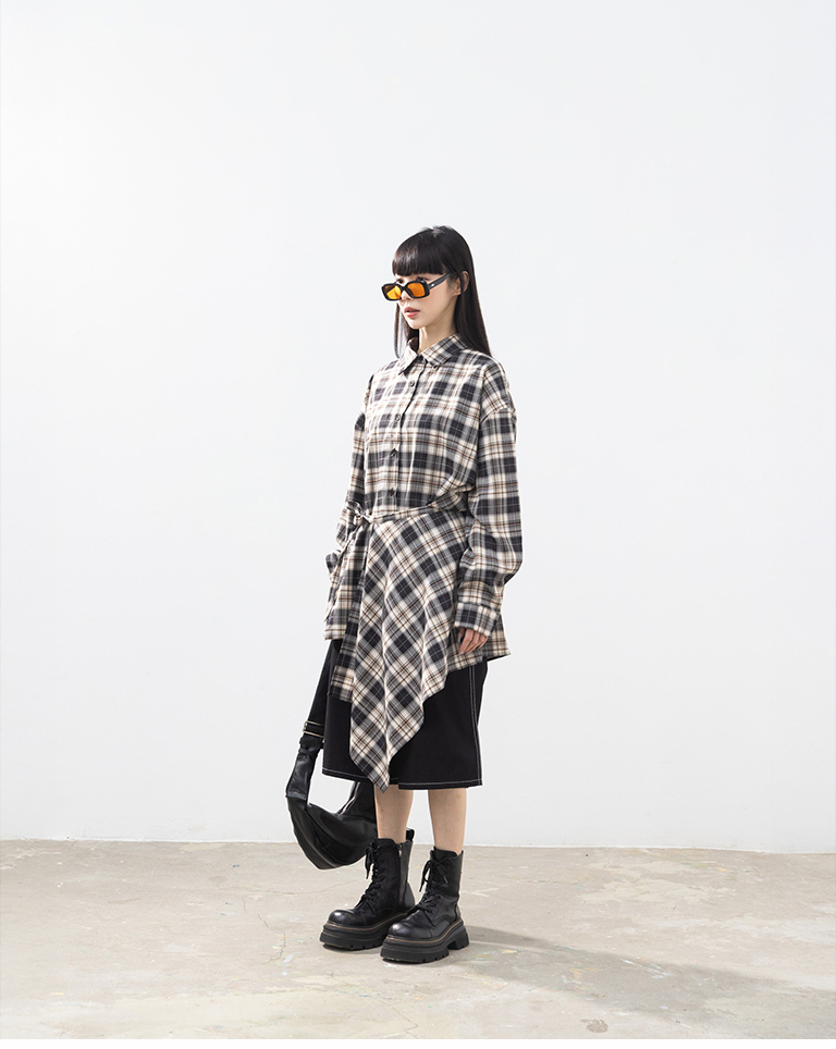 バイカラーステッチクロップドパンツ