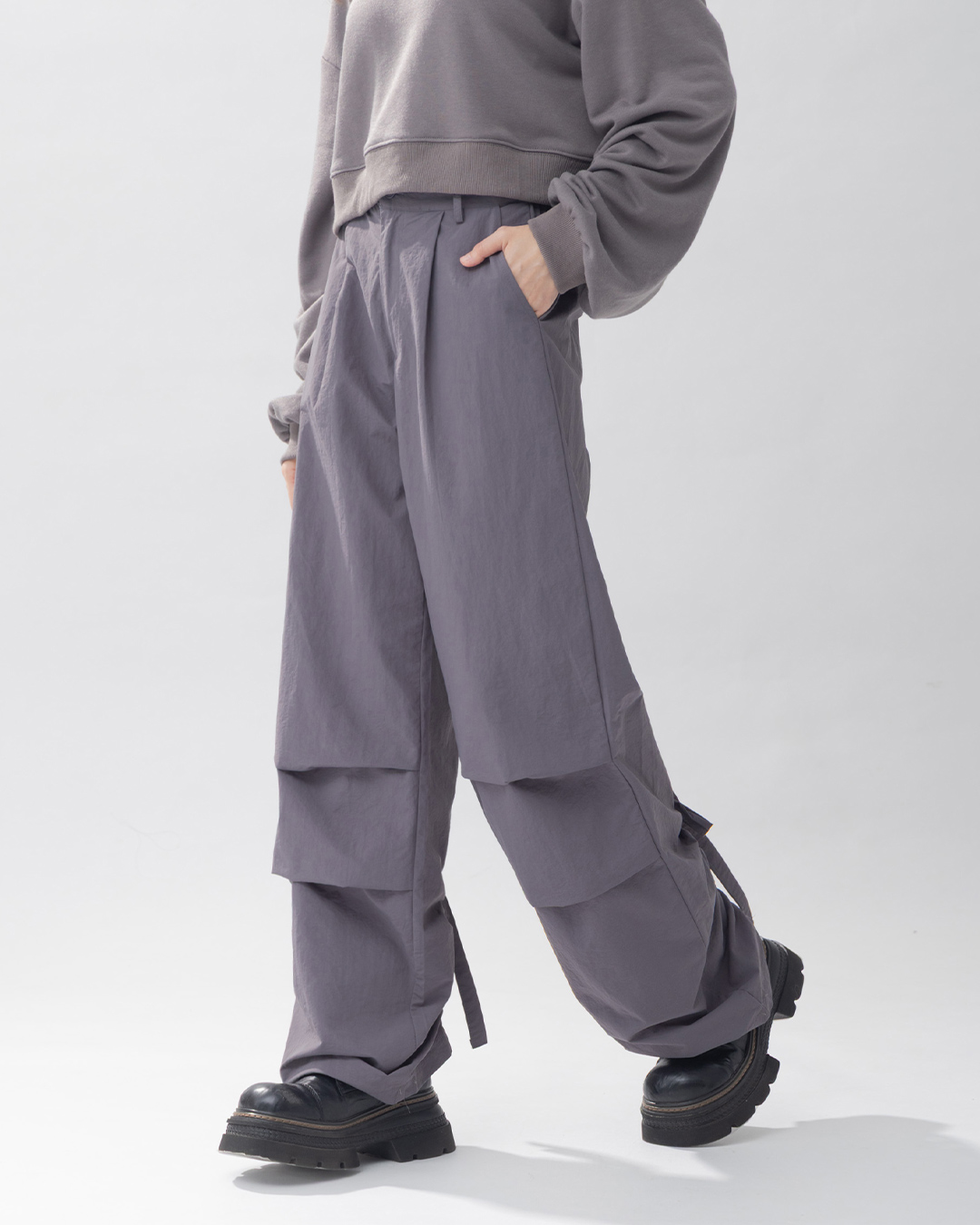 リボンプリーズワークパンツ 2色展開