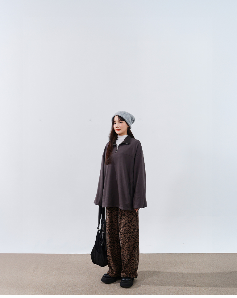 レオパード光沢フリースパンツ 2色展開