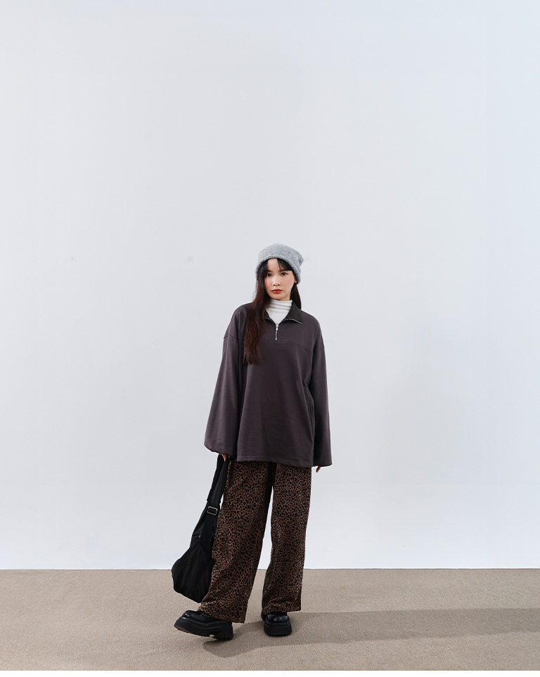 レオパード光沢フリースパンツ 2色展開