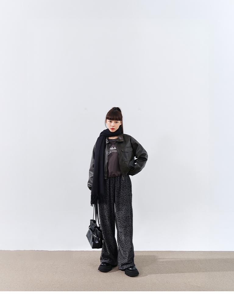 レオパード光沢フリースパンツ 2色展開