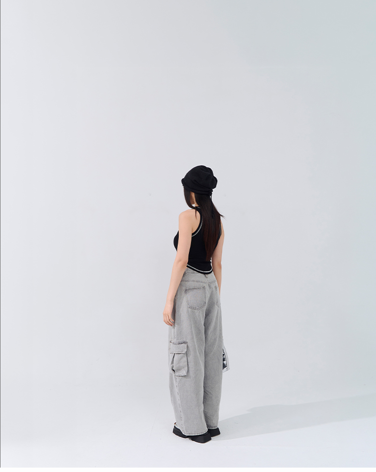 コクーンシルエットカーゴデニムパンツ