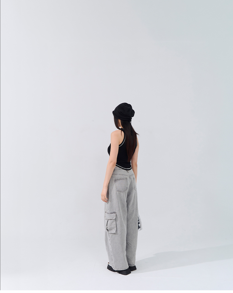 コクーンシルエットカーゴデニムパンツ