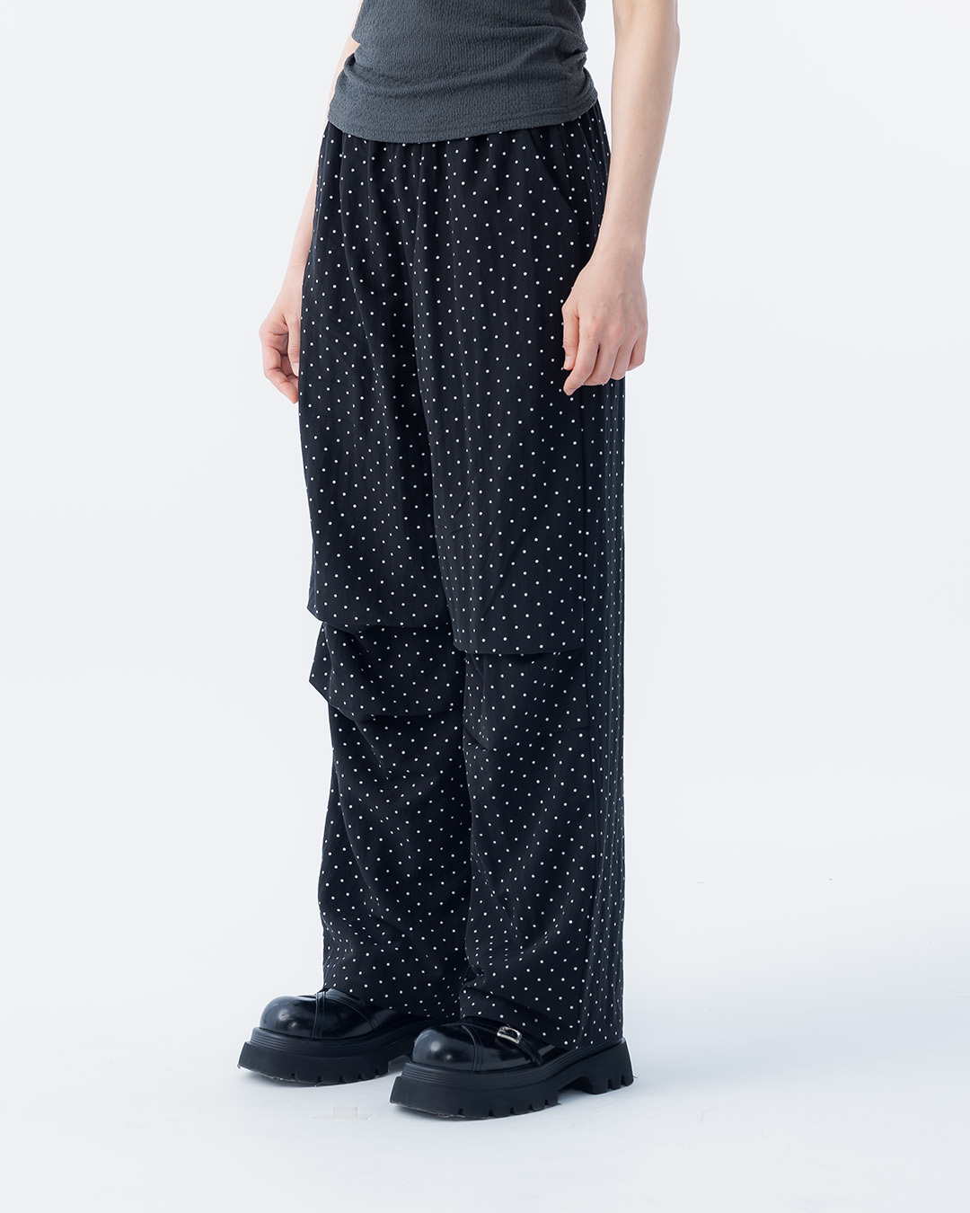 ドットプリーツパンツ 2色展開