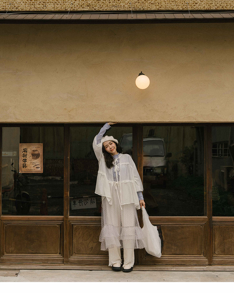 フラワージャカードフリルワイドパンツ 2色展開