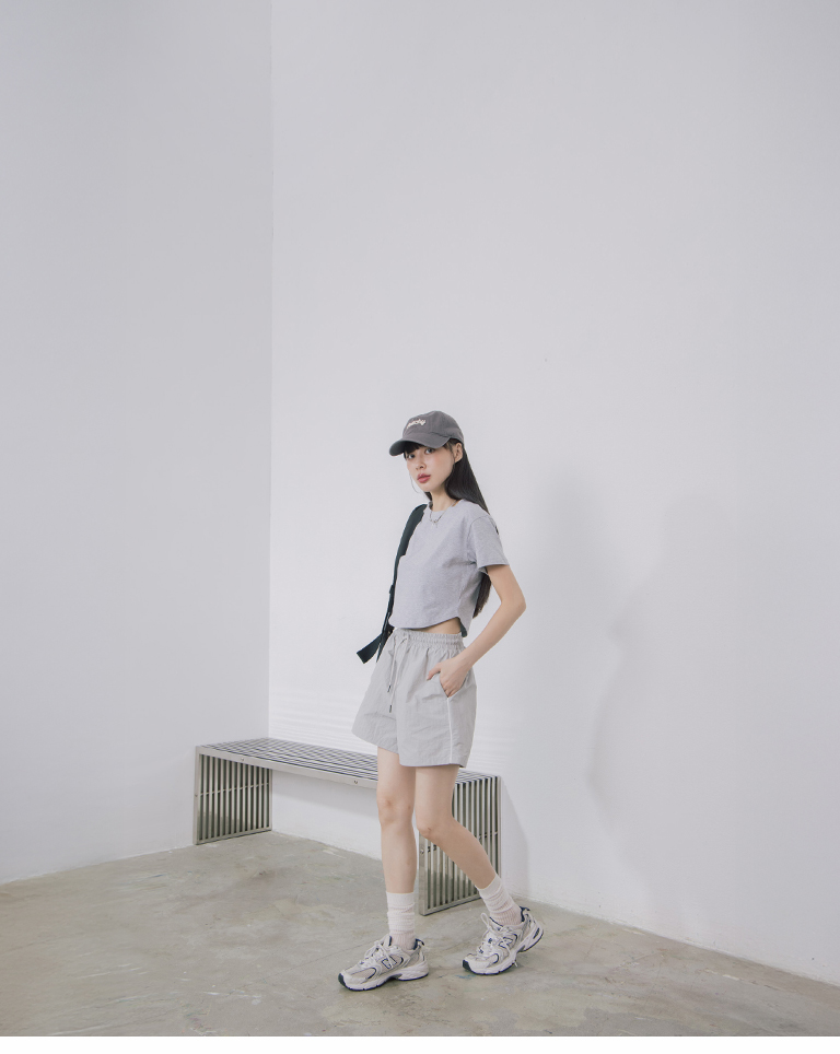 ドローコードナイロンショートパンツ 2色展開