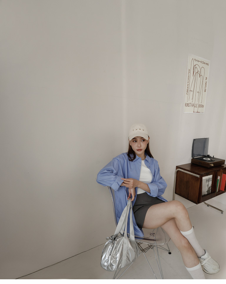 光澤感蝴蝶結綁帶抽繩肩背包 兩色售