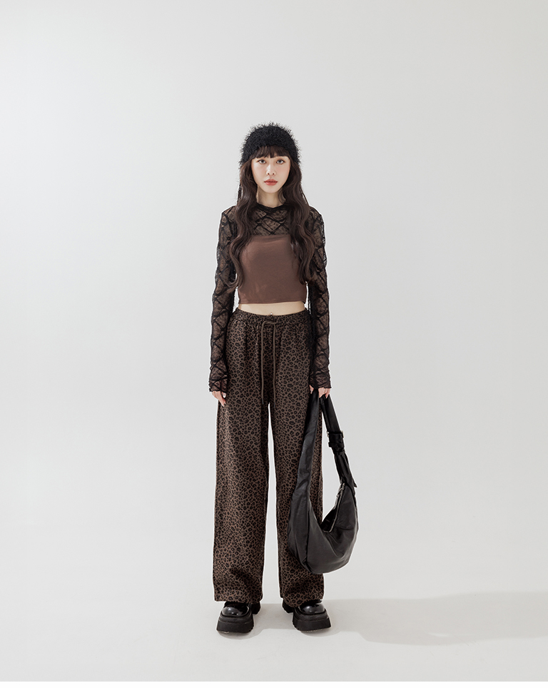 透かし編みニット帽 2色展開