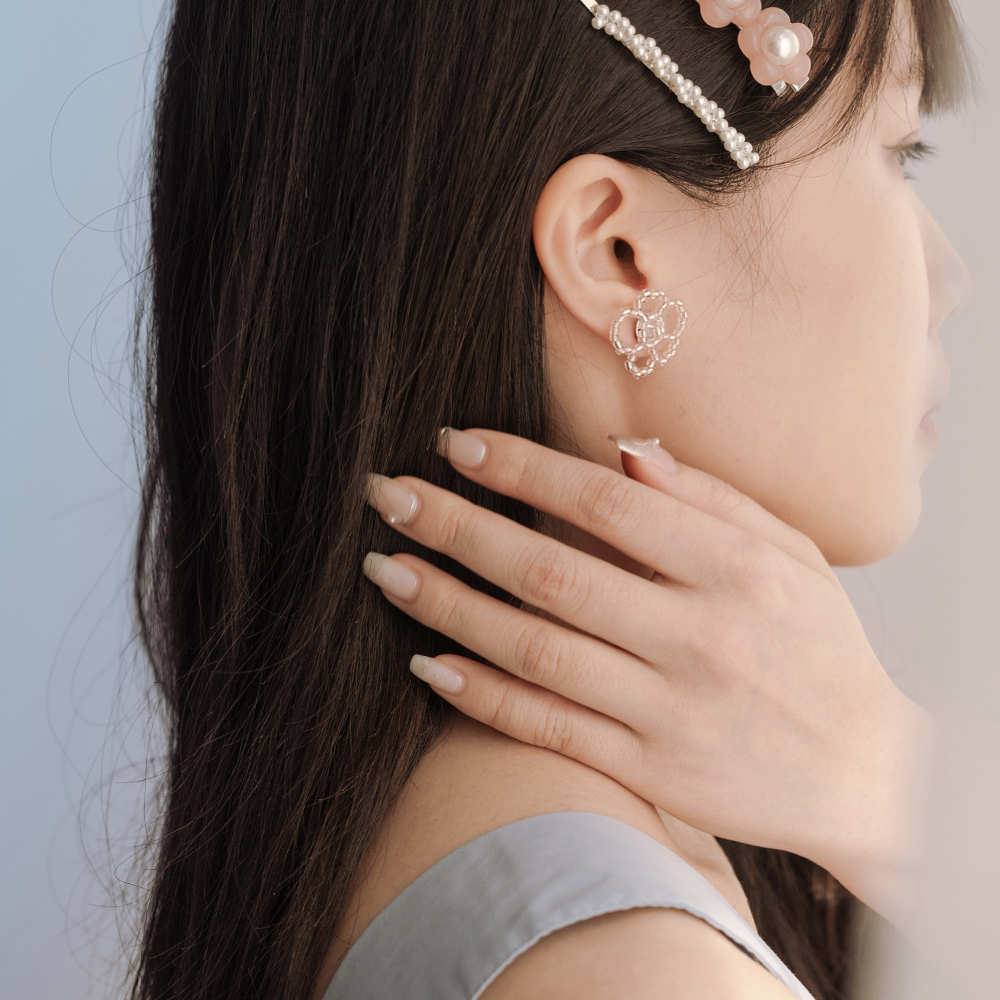 ビーズフラワーピアス 3色展開