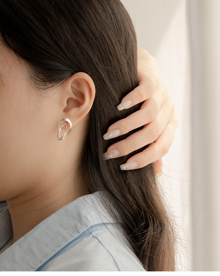 カーブピアス