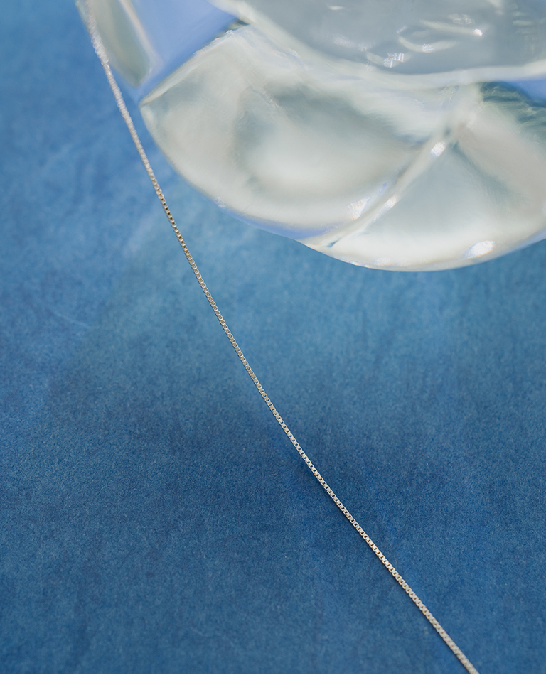 ムーンストーントップのシルバーペンダント