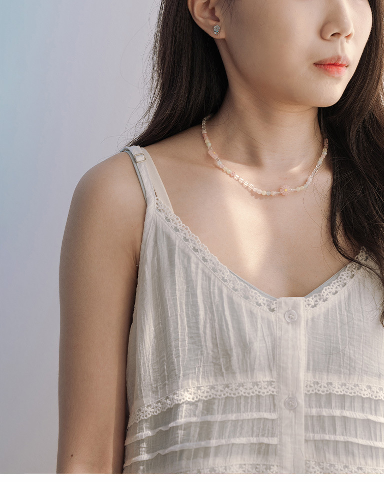 カラフルデイジーモチーフ ビーズネックレス 2色展開