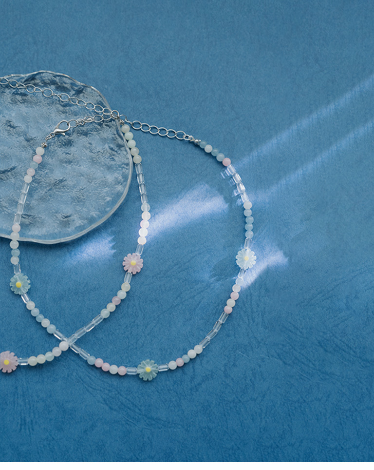 カラフルデイジーモチーフ ビーズネックレス 2色展開
