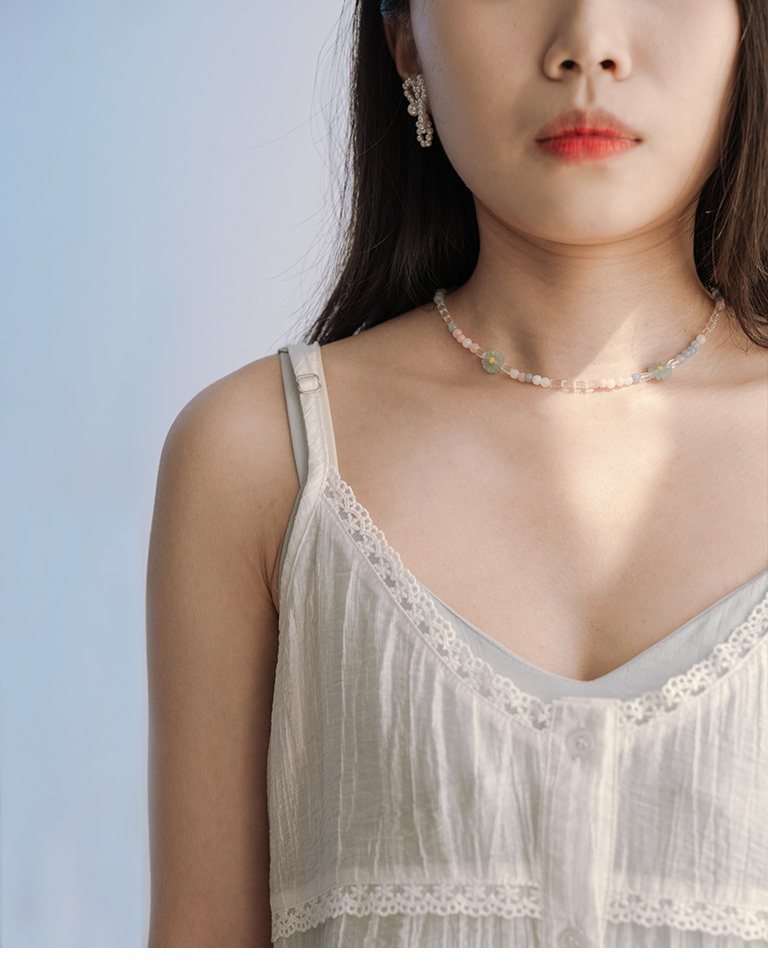 カラフルデイジーモチーフ ビーズネックレス 2色展開