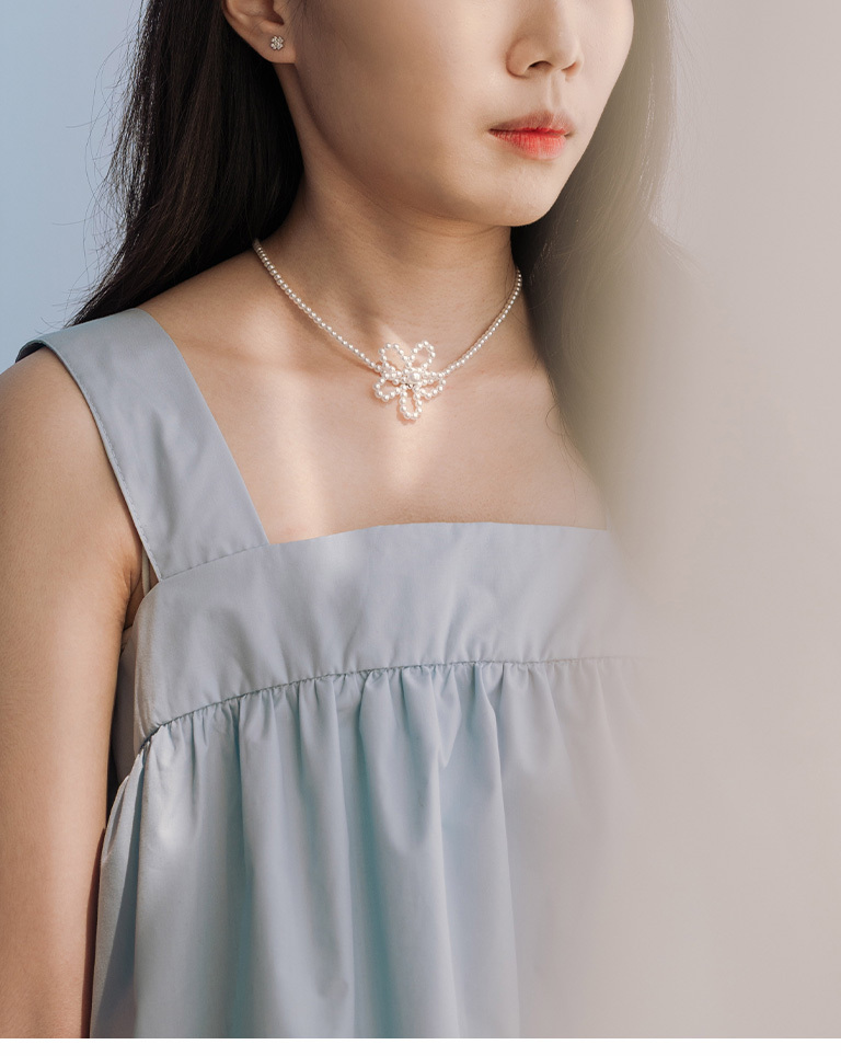 07040390 ビーズフラワー＆パールネックレス