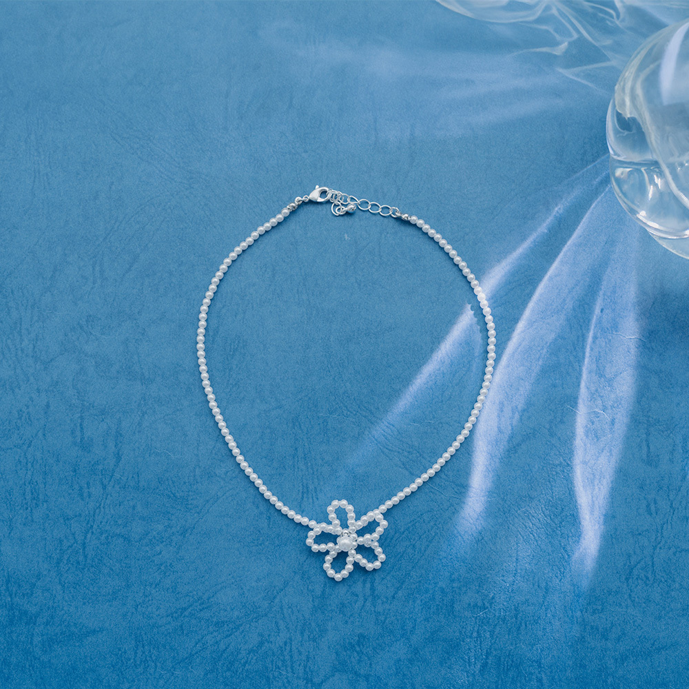 07040390 ビーズフラワー＆パールネックレス