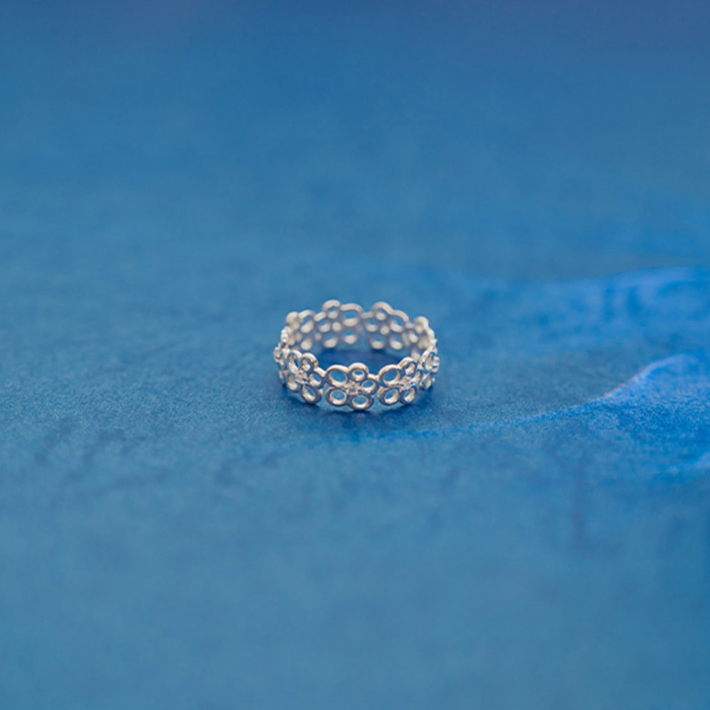 07060250 オープンフラワーモチーフリング