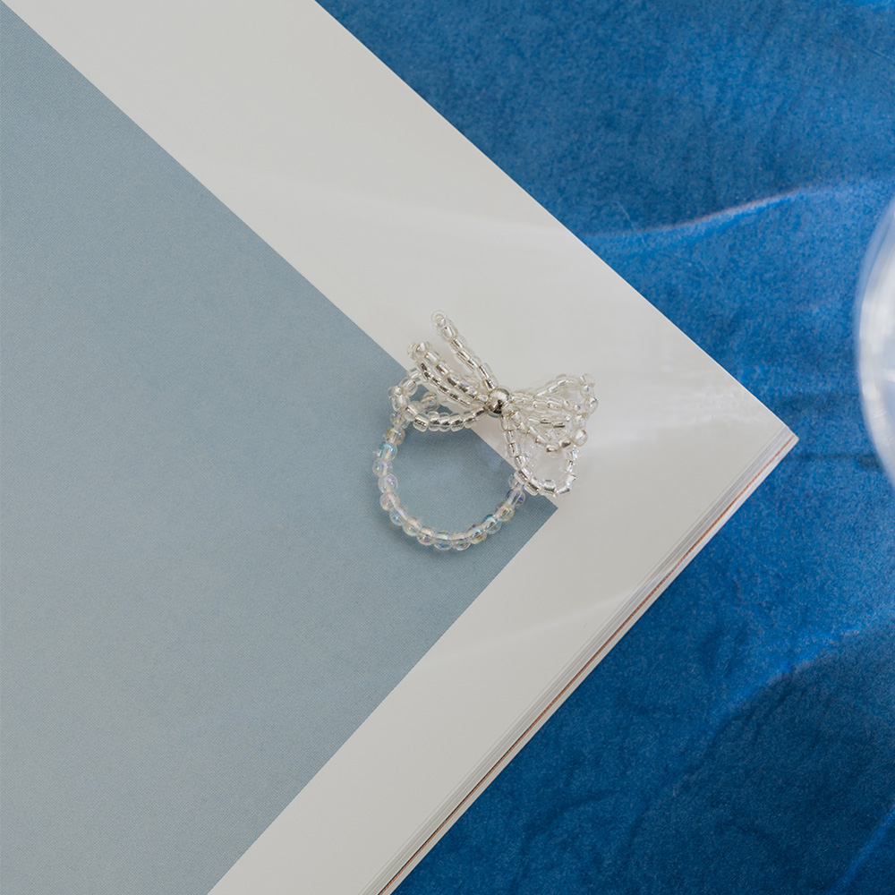 メタリックリボン ビーズリング