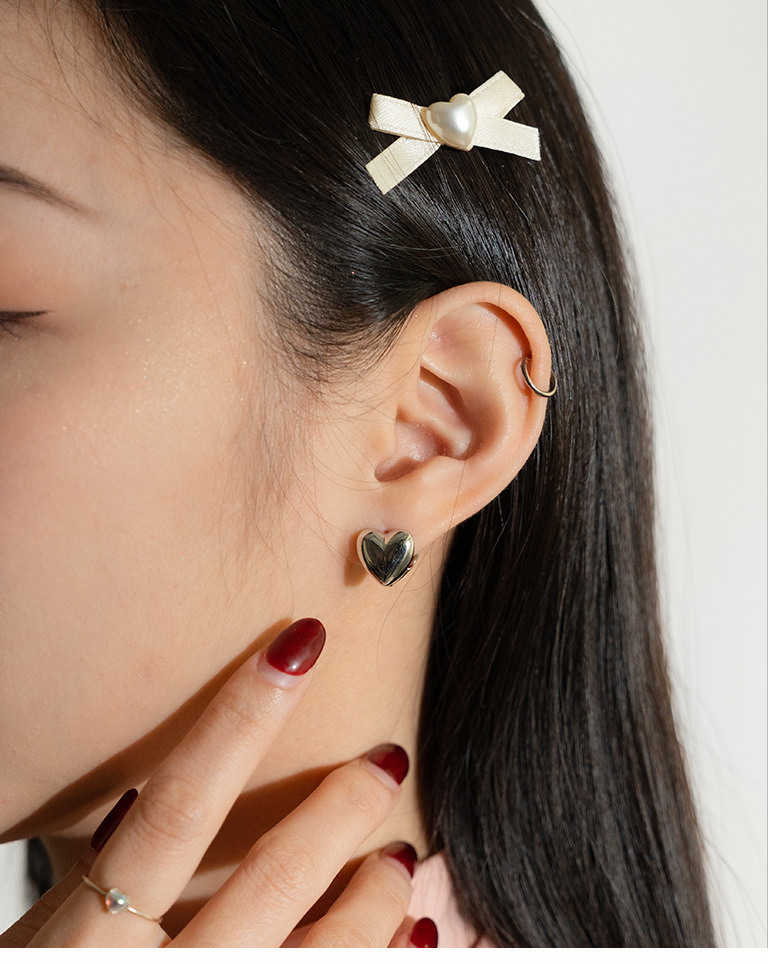 珍珠愛心蝴蝶結緞帶髮夾 兩色售