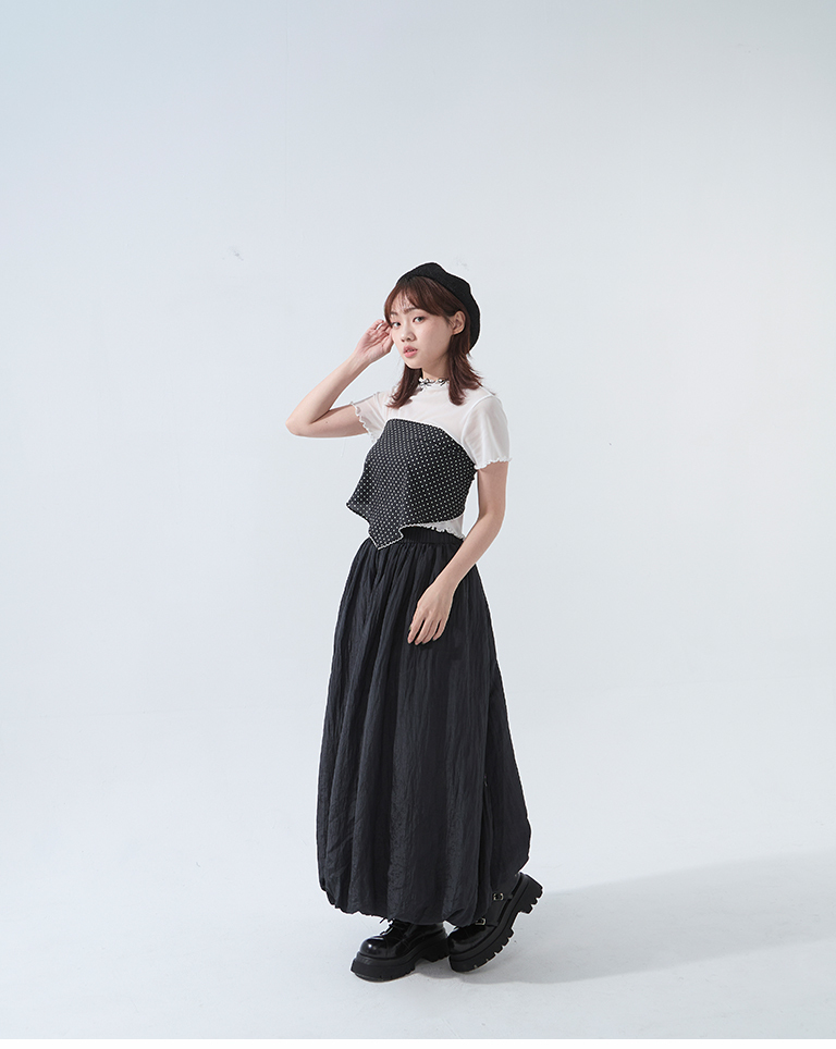 フラワージャカードミドルソックス3色展開