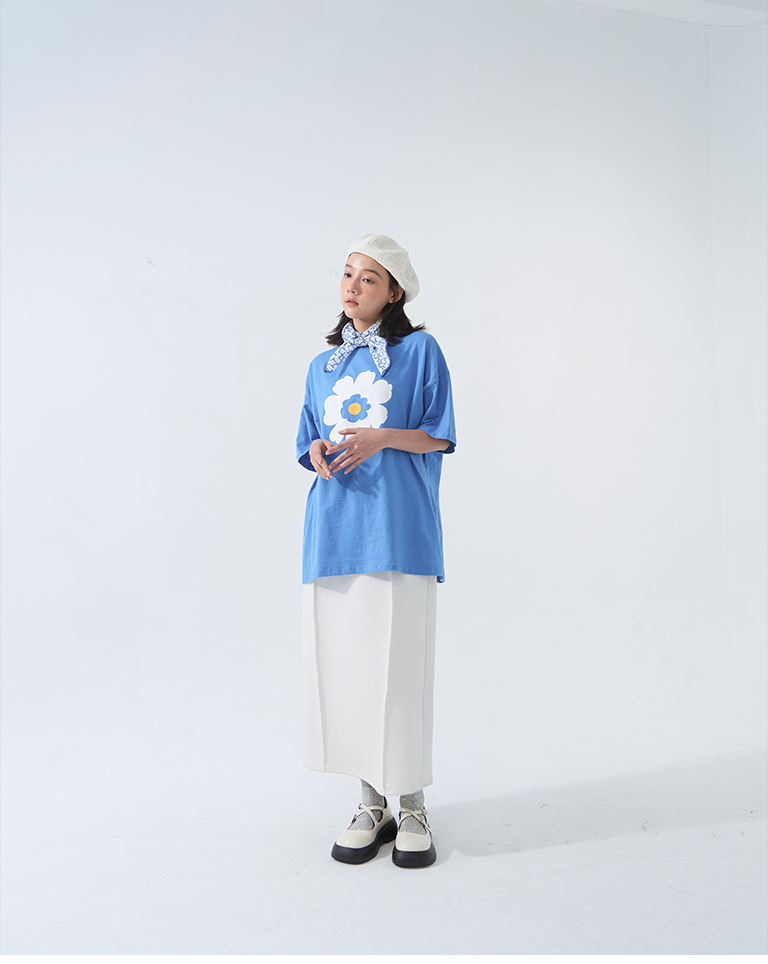 フラワージャカードミドルソックス3色展開