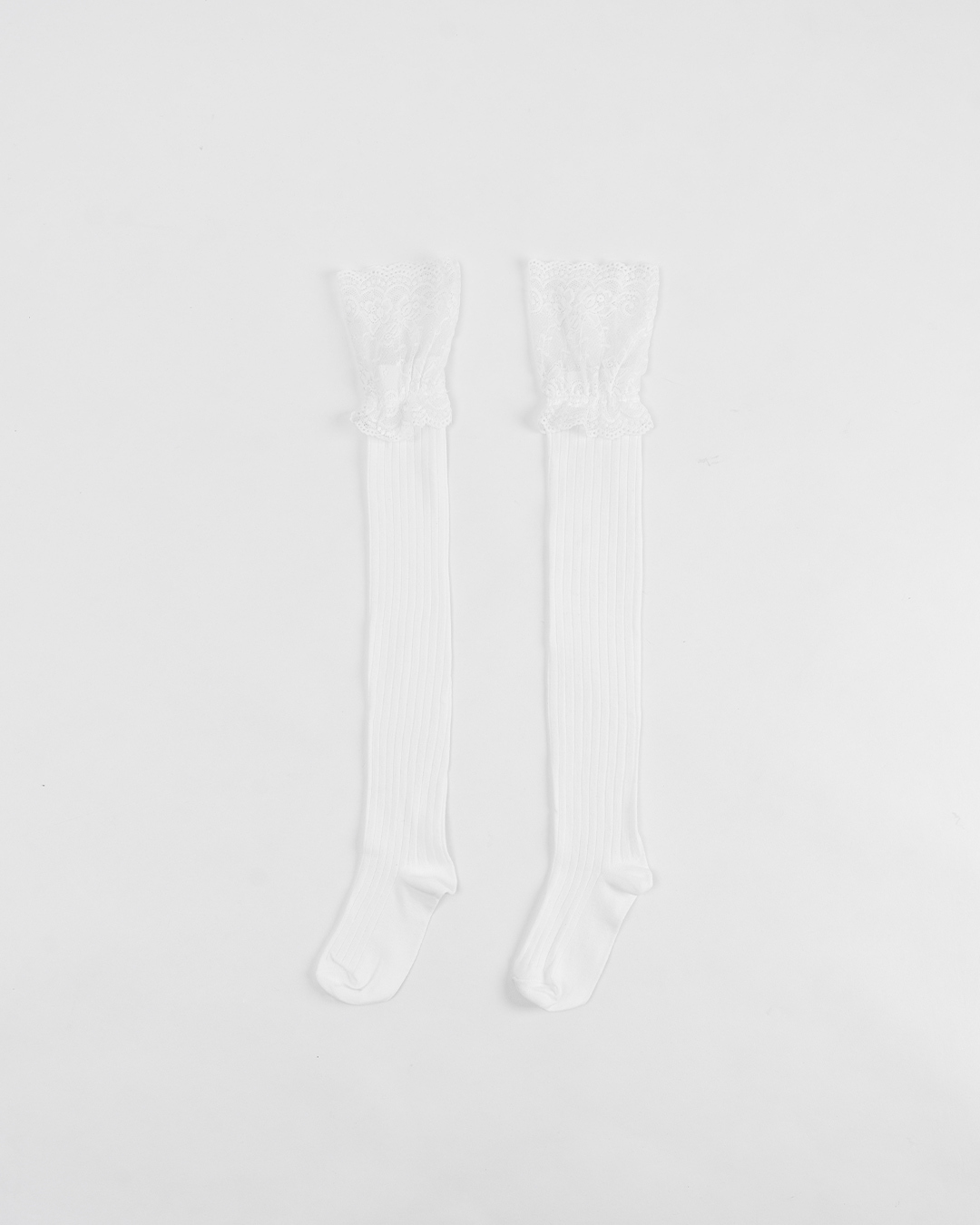 レース切り替えオーバーニーソックス  2色展開