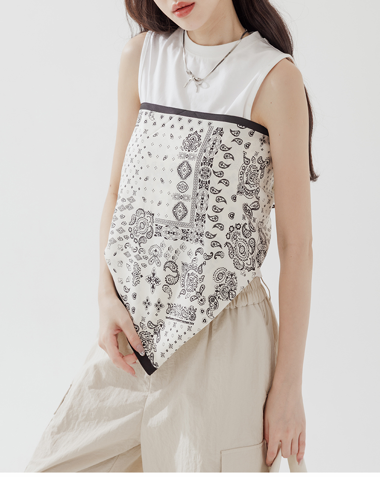 ジオメトリック柄スカーフ 2色展開