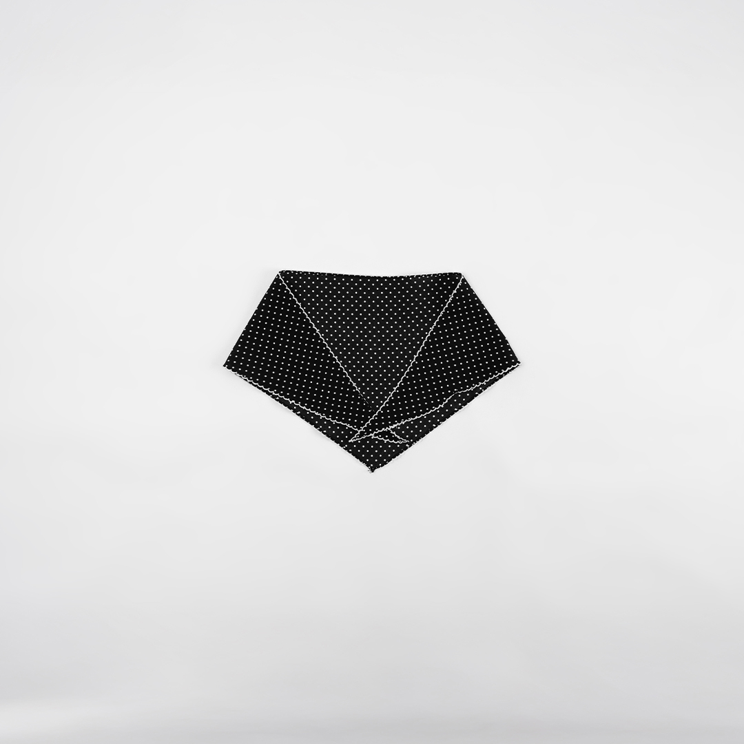 ドットデザイン三角スカーフ2色展開