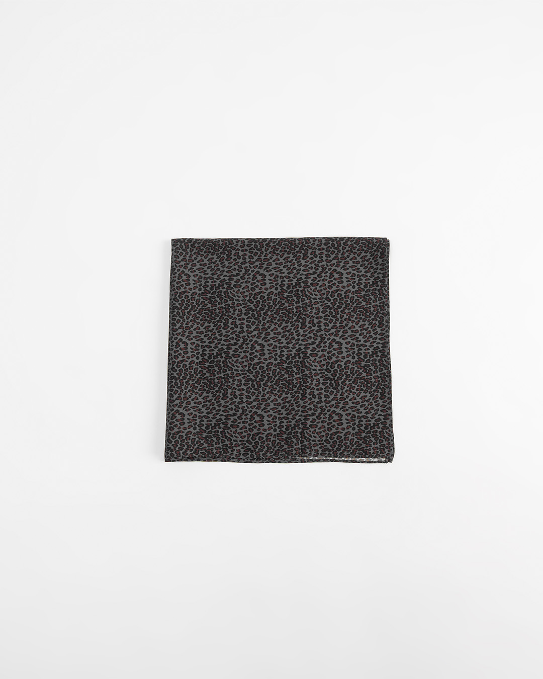 レオパード柄スクエアスカーフ 2色展開