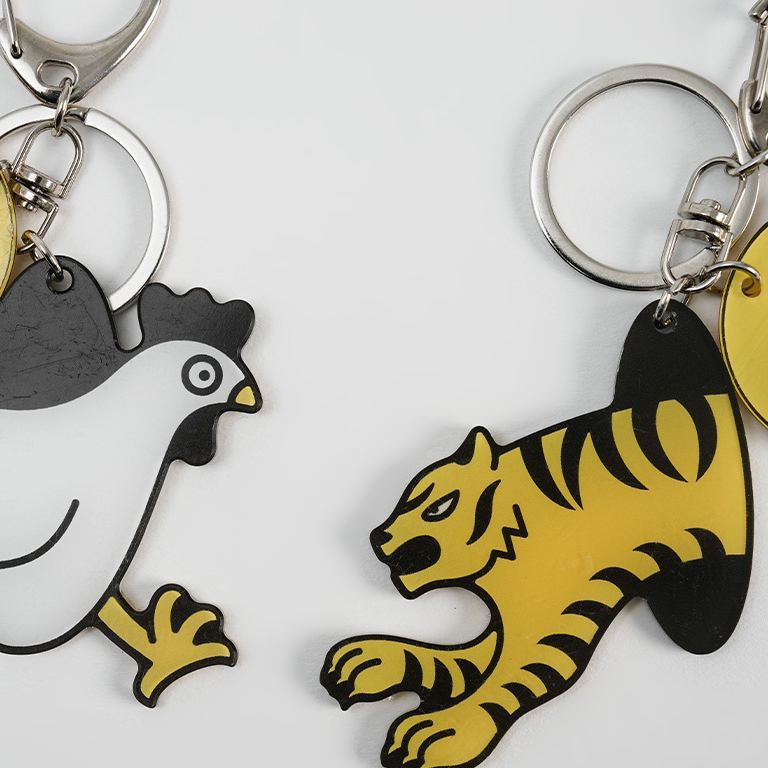 貳虎-ロゴチャーム