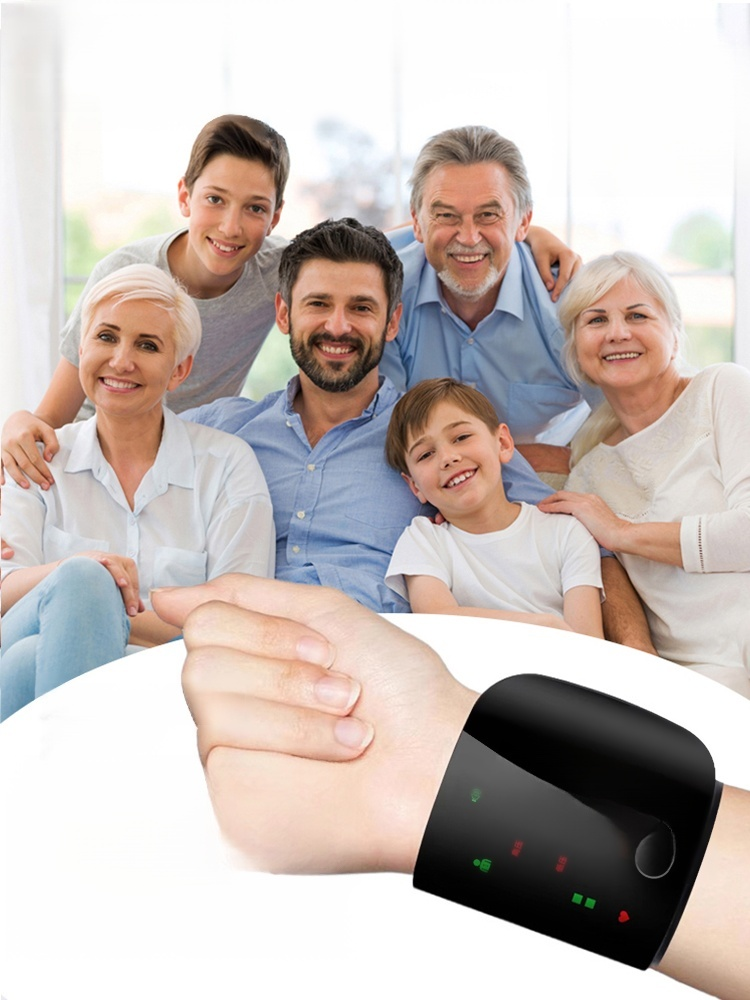 【語音大彩色螢幕】全自動手腕式電子血壓計