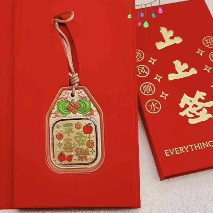 Gold foil excellent fortune lottery ticket pendant