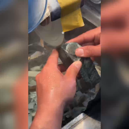 Jade Sword Gourd，Handheld items for literary enthusiasts, car ornaments and bag ornaments. They can ward off evil spirits and ensure safety.