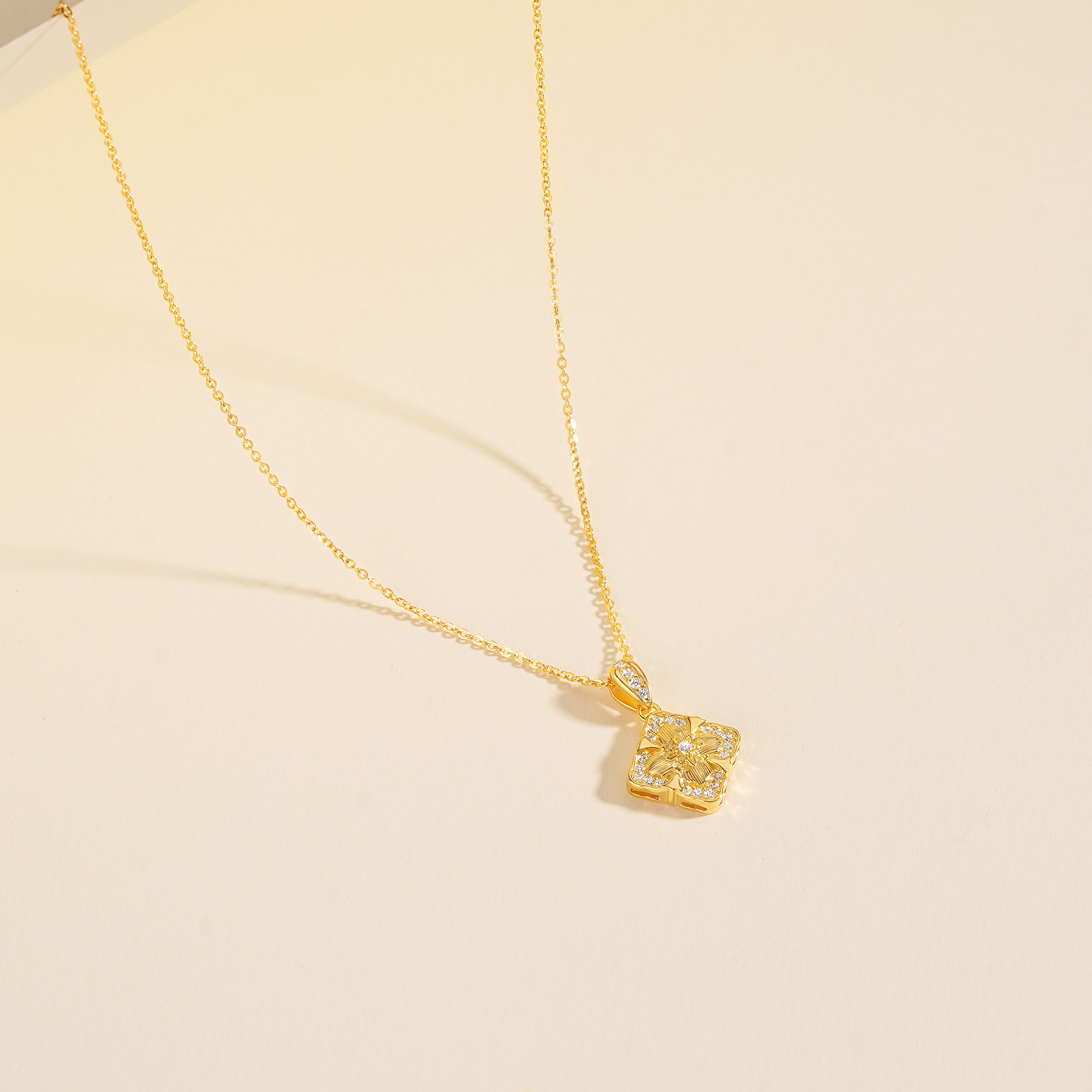 925 Sterling Silver Brushed Four-Leaf Clover Vintage Necklace