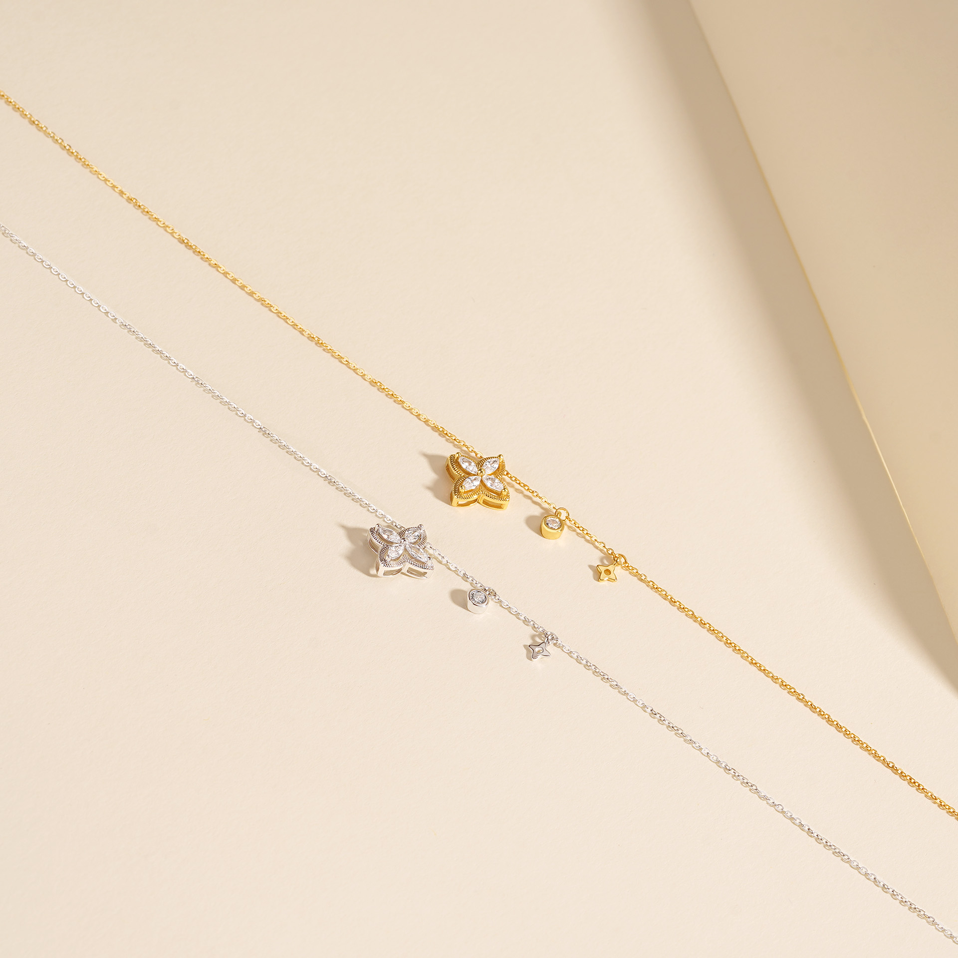 925 Sterling Silver Four-Leaf Clover Zirconia Necklace