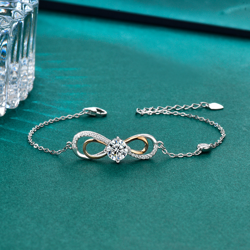 925 Sterling Silver Moissanite Figure 8 Bracelet
