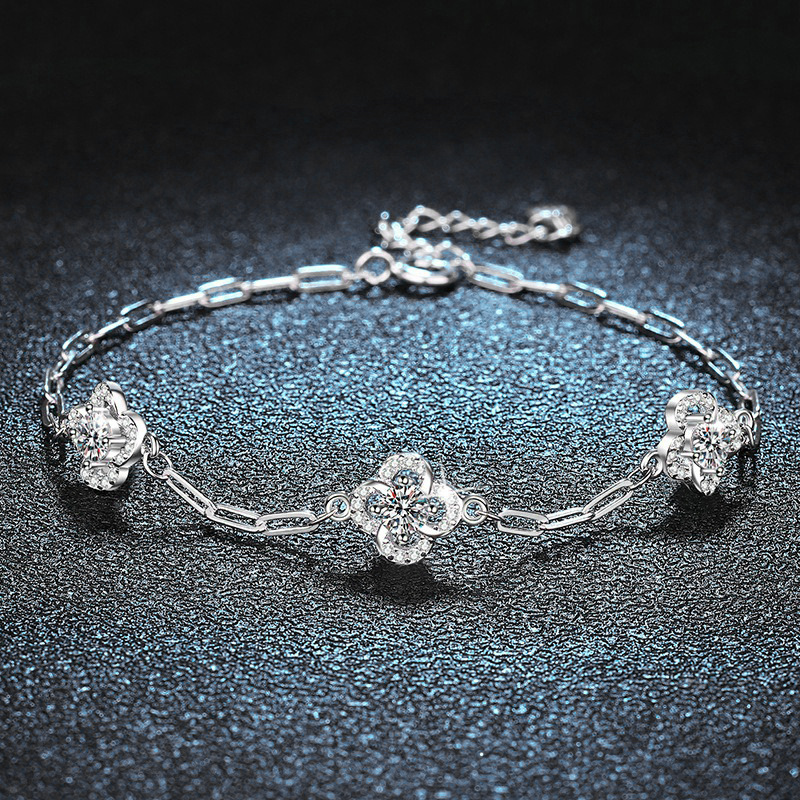 S925 Sterling Silver Moissanite Four-Leaf Clover Bracelet