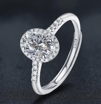 S925 Sterling Silver Oval Moissanite Ring