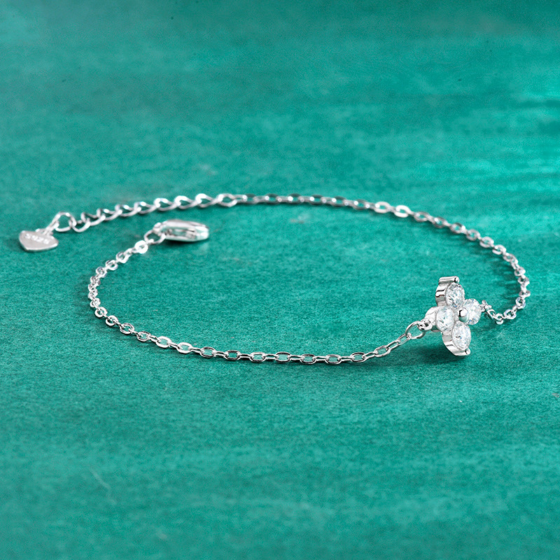 S925 Sterling Silver Four-Leaf Clover Moissanite Bracelet