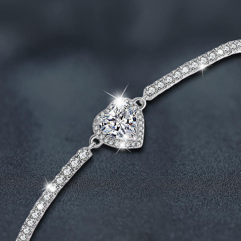 S925 Sterling Silver Moissanite Heart Bracelet