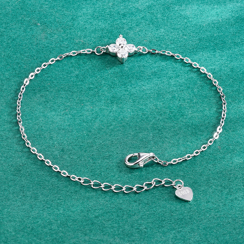 S925 Sterling Silver Four-Leaf Clover Moissanite Bracelet