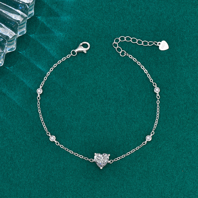 S925 Sterling Silver Moissanite Heart Bracelet