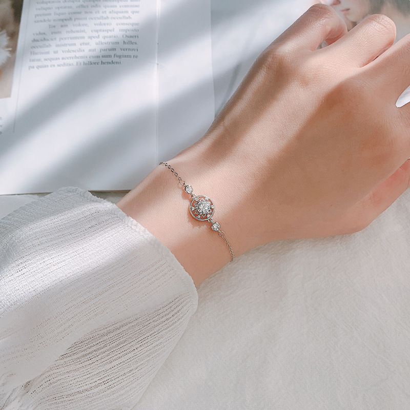925 Sterling Silver Dream Network Round Moissanite Bracelet