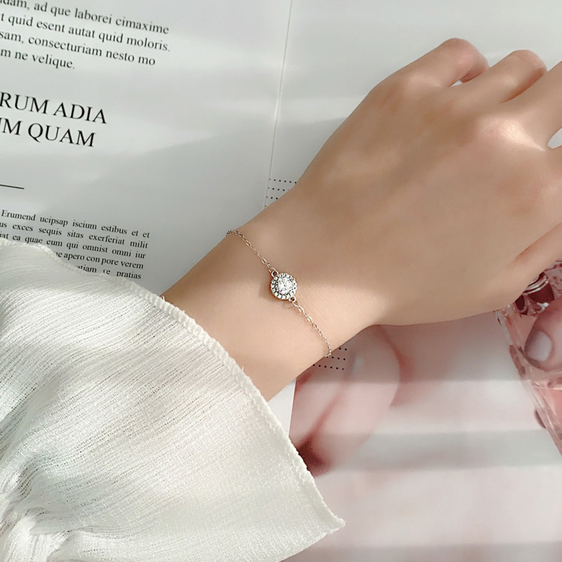 925 Sterling Silver Moissanite Round Bracelet